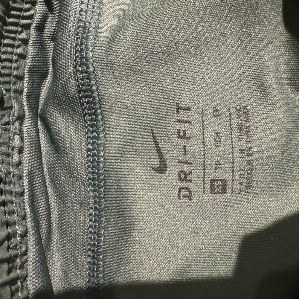 Nike Green Running Shorts - Picture 4 of 5
